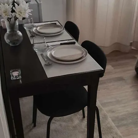 Pansiyon Chez L Et L Sainte-Geneviève-des-Bois